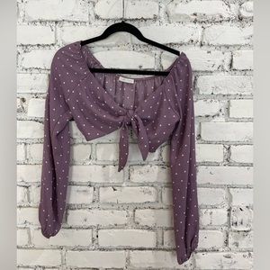 Super cute crop top 🦋